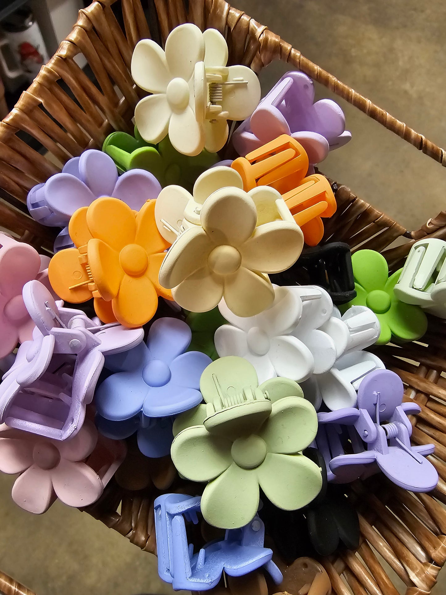 Flower Hair Claw Clips